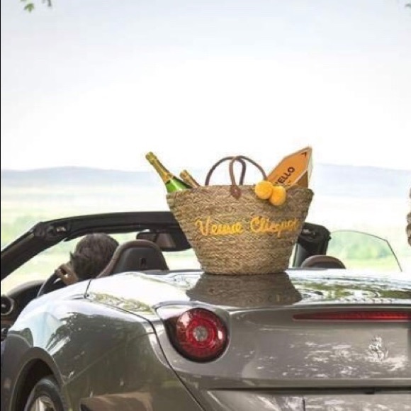 IN SEARCH OF - Veuve Cliquot Shopping Bag - Picture 4 of 4